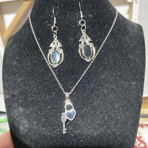 Black & Silver Tone Heart Charm With Key Pendant Necklace With Pierced Earrings